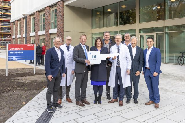 Schlüsselübergabe Martini-Klinik