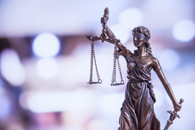 Die Kassenärztliche Vereinigung Nordrhein (KVNO) lässt das Geschäftsmodell der Münchener TeleClinic GmbH juristisch prüfen. (Symbolbild © schemev – stock.adobe.com)