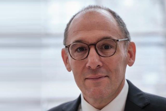 Der neue DGU-Generalsekretär Prof. Maximilian Burger erwartet harten Wettbewerb mit anderen Fächern in Teilgebieten der Urologie sowie mit Niedergelassenen in der Ambulantisierung stationärer Leistungen. Foto: DGU