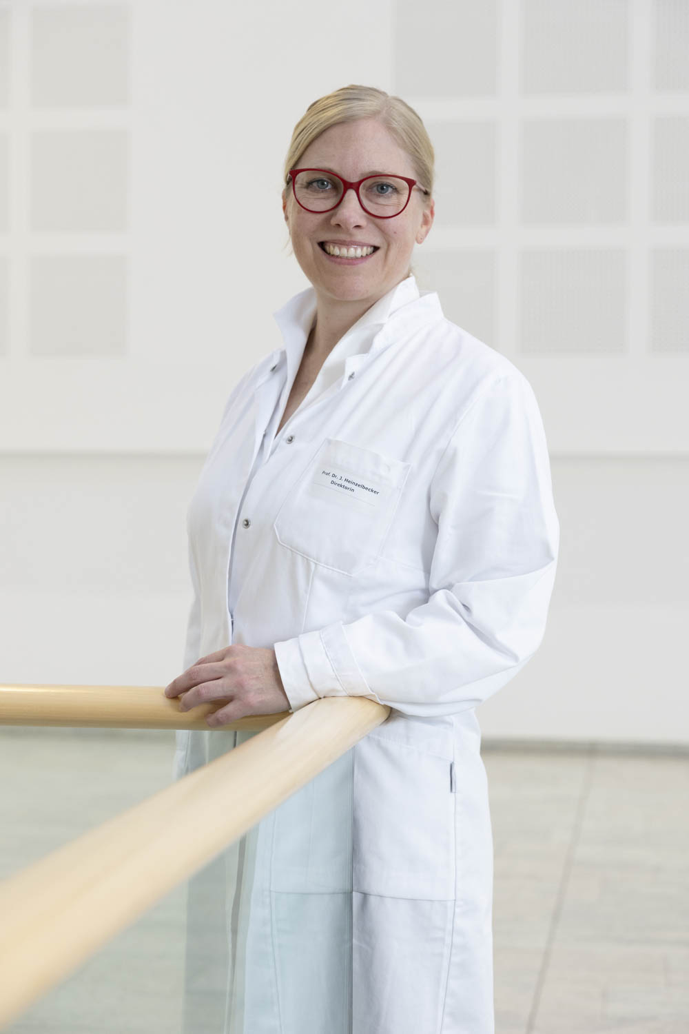 Prof. Julia Heinzelbecker ist neue Direktorin der Klinik für Urologie im Universitätsklinikum Marburg. (Foto: UKGM)
