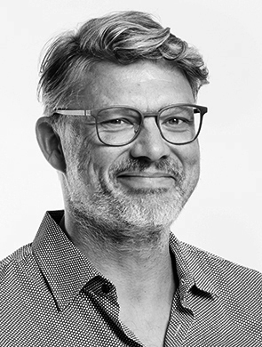 Autorenfoto Sascha Langewand