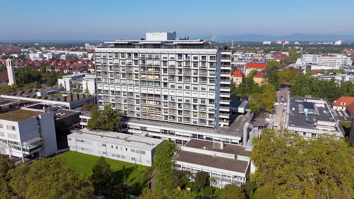 Die Augen- und HNO-Klinik in Freiburg. Foto: Universitätsklinikum Freiburg