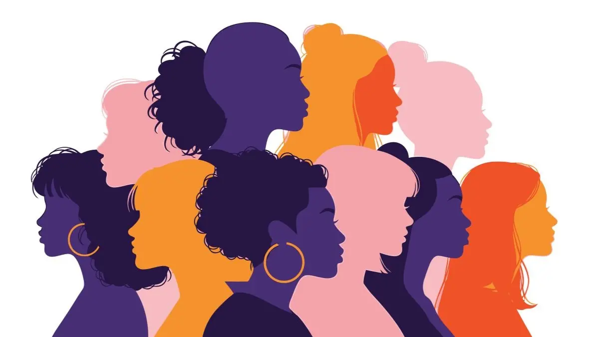 Illustration mit mehreren Frauenprofilen in verschiedenen Lebensphasen, Symbolbild fuer Praevention vom Fruehgeburtsrisiko bis zur Menopause